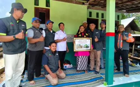 UPZ SIG Pabrik Tuban Wujudkan Rumah Layak Huni, Ganti Gubuk Rapuh Jadi Tempat Tinggal Kokoh