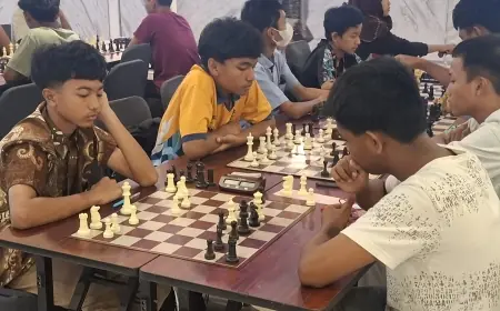 220 Siswa di Gresik Berebut Gelar Juara di Kejuaraan Catur Pelajar