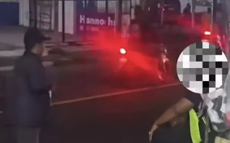 Polisi Turun Tangan Tertibkan Jukir Liar di Gresik, Imbau Tak Lakukan Intimidasi ke Pengunjung