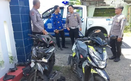Dua Sepeda Motor Tabrakan di Jombang, Tiga Orang Terluka