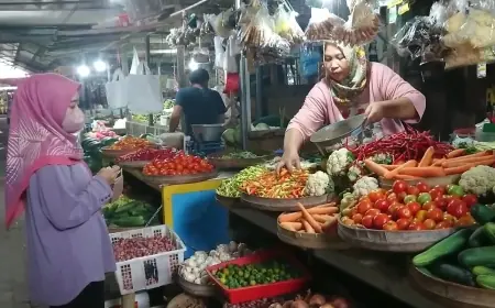 Harga Cabai di Trenggalek Anjlok Jelang Nataru, Komoditas Lain Malah Naik