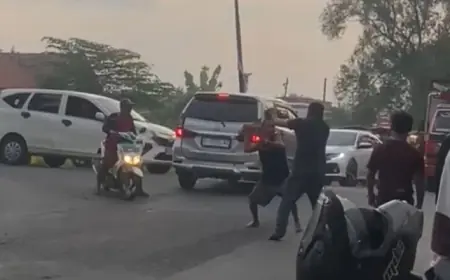 Tarung Jalanan Sopir Truk Vs Supeltas di Sumobito Jombang, Dua Orang Terluka