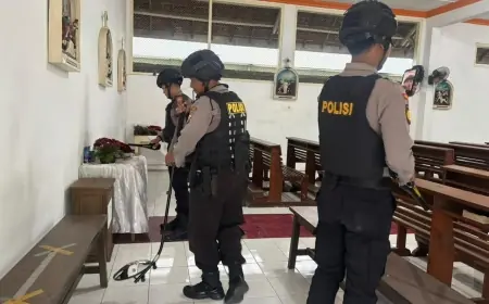 Cegah Gangguan, Polisi di Lamongan Sisir Gereja dan Objek Vital