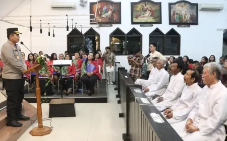 Tinjau Gereja, Kapolres Nganjuk Pastikan Pelayanan Pengamanan Berjalan Optimal Selama Ibadah Natal