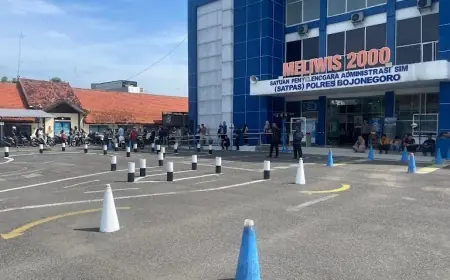 Sasar Pekerja dan Pemudik, Satlantas Polres Bojonegoro Buka Layanan Saturday Night SIM