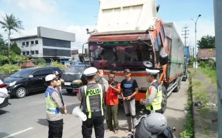 Di Malang, Truk Bermuatan Berat Dibatasi Selama Libur Akhir Tahun