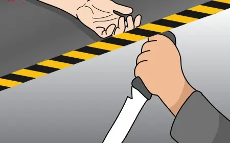 Polisi Temukan Senjata Tajam di Lokasi Tewasnya Satu Keluarga di Situbondo