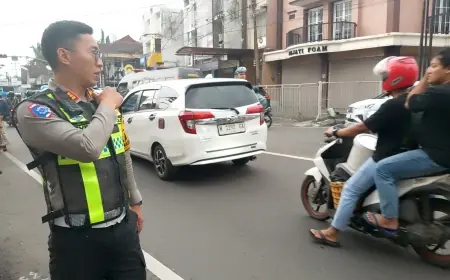 Polres Batu Alihkan Arus Wisatawan ke Jalur Alternatif