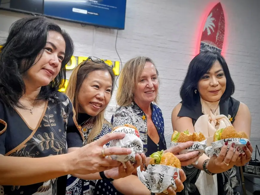 Carl’s Jr. Kembali Hadir di Surabaya: Nostalgia Burger California di Penghujung 2025