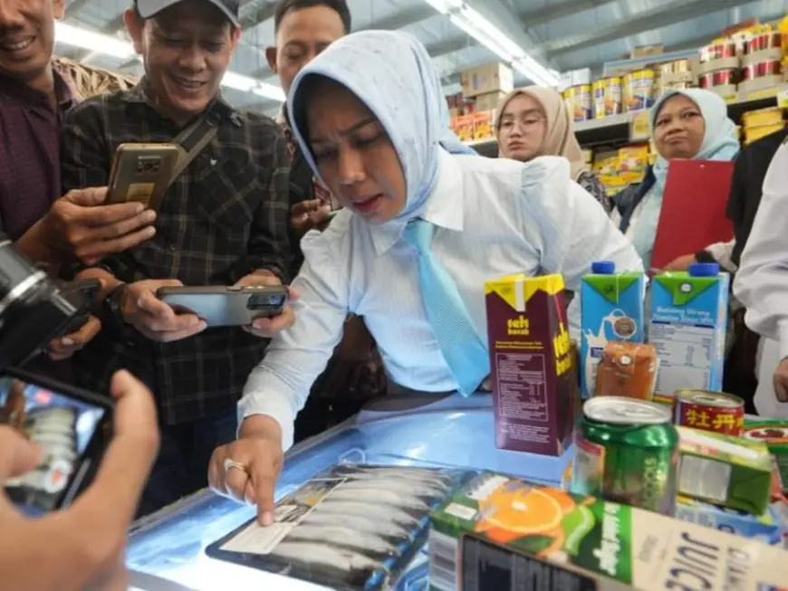 Sidak Nataru Pemkot Mojokerto Ungkap Peredaran Makanan Impor Ilegal
