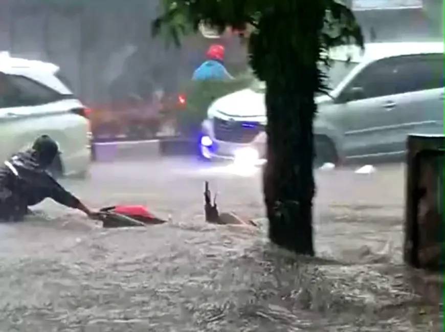 Kota Malang Darurat Banjir, 39 Titik Terendam dan Warga Terjebak di Rumah