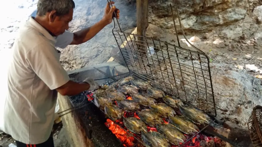 Ikan Bakar Pantai Serang Blitar, Andalan Kuliner di Pesisir Selatan