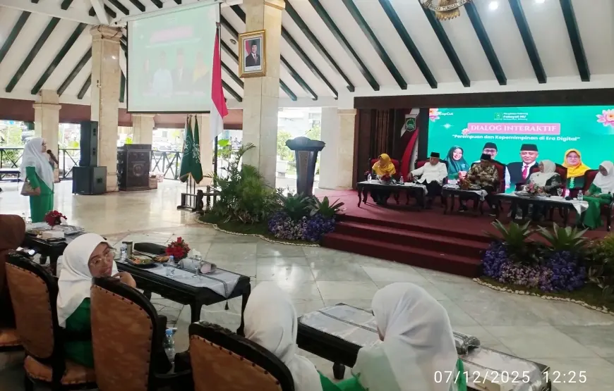Diskusi Fatayat NU Kabupaten Malang: Hasanuddin Wahid Ajak Perempuan Melek Digital