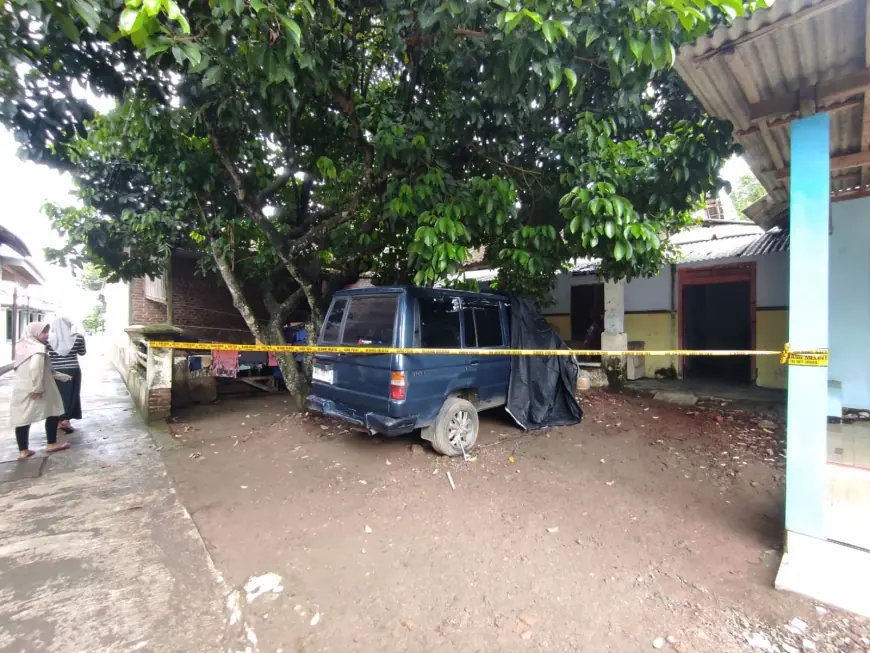 Pria di Blitar Ditemukan Tewas Saat Tidur di Mobil, Polisi Telusuri Penyebabnya