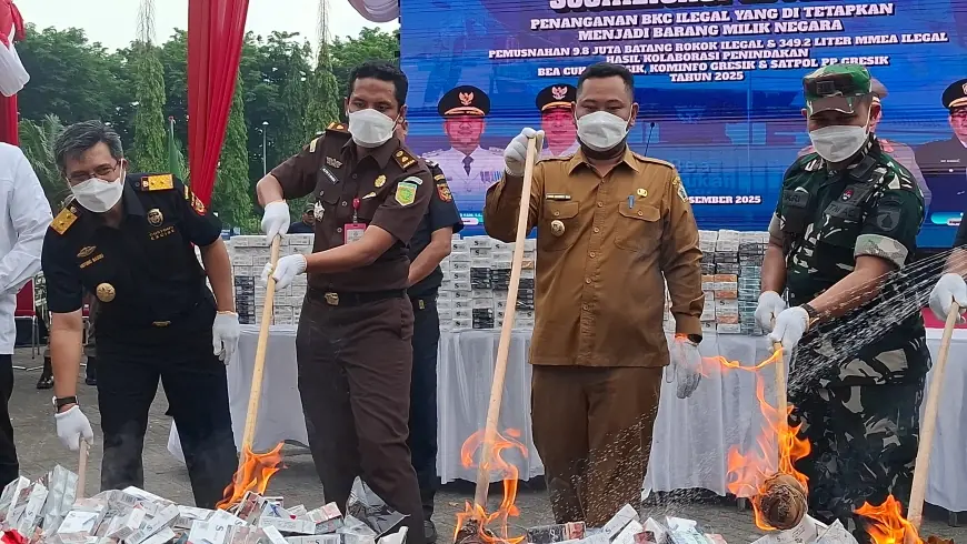 Pemkab Gresik dan Bea Cukai Musnahkan Jutaan Batang Rokok Ilegal Senilai Rp11,7 Miliar