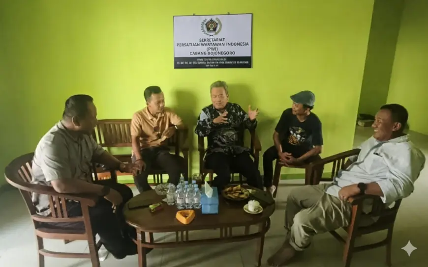 Perkuat Sinergi, Wakil Ketua Komisi A DPRD Jatim Sambangi PWI Bojonegoro