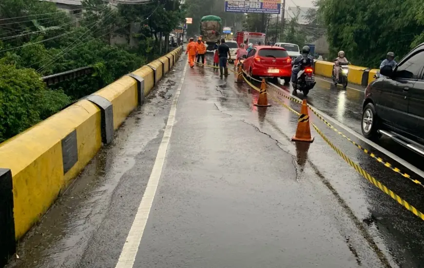 Jembatan Sentong Bondowoso Retak, Ini Langkah PU Bina Marga Provinsi Jatim