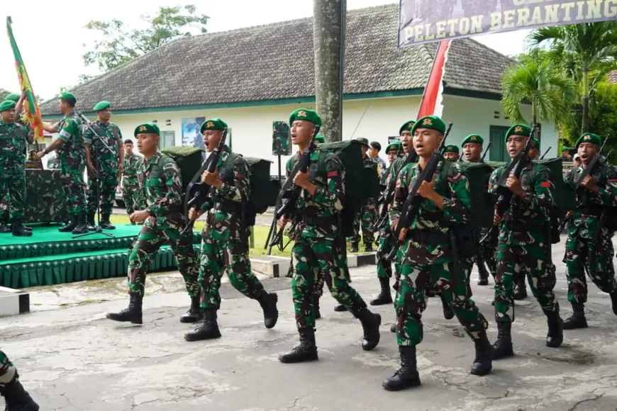 Ribuan Prajurit Infanteri Tempuh Rute dari Malang ke Mojokerto dalam Tonting YWPJ 2025