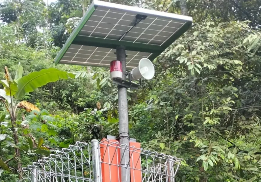 BPBD Jatim Pasang EWS Longsor di Wonosalam Jombang untuk Deteksi Dini Bencana