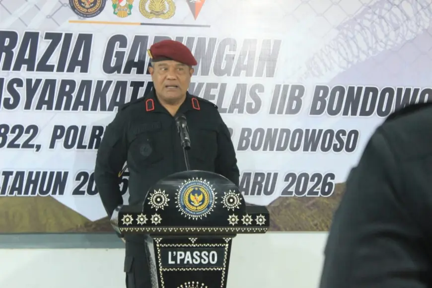 Antisipasi Gangguan Kamtib Jelang Nataru, Lapas Bondowoso Gelar Razia Gabungan