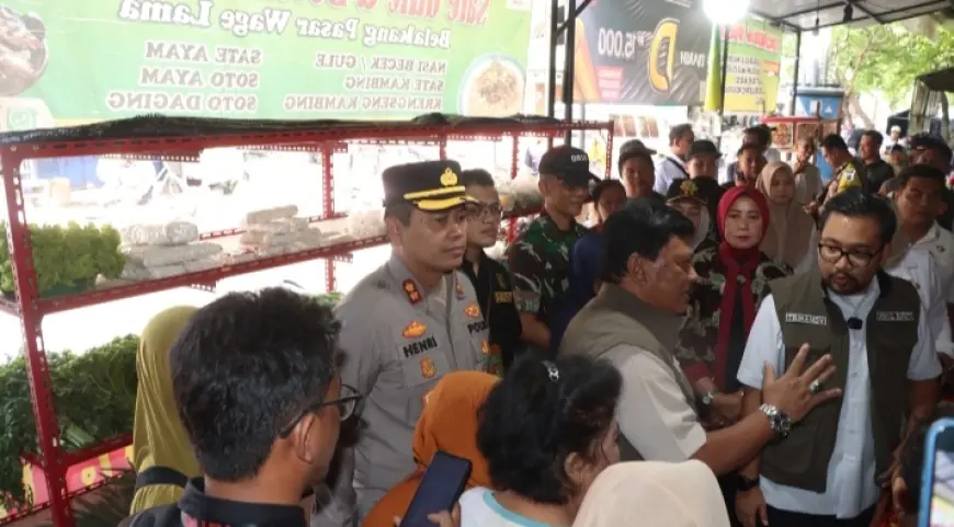 Pastikan Stok dan Harga Sembako Jelang Nataru Aman, Polres Gandeng Forkopimda Sidak Pasar