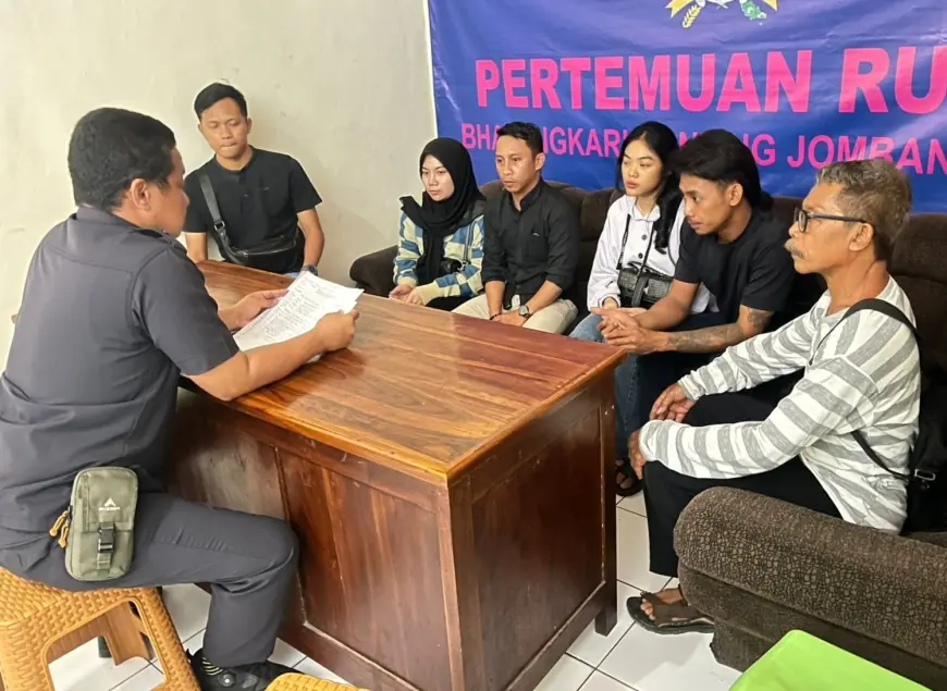 Drama Penggerebekan di Jombang Berakhir Damai, Istri Sah Malah Minta Maaf