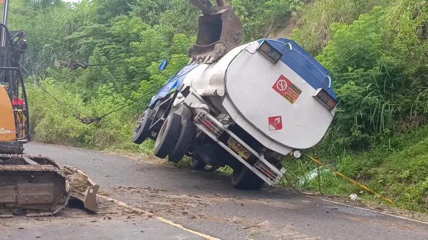 Kasus Truk Tangki BBM Terguling Terus Diselidiki, Ini Janji Kapolres Tulungagung Sebelum Pindah ke Malang