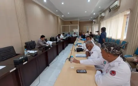Dipecat Usai Unggah Foto, Mantan Pekerja PT Indopherin Jaya Probolinggo Wadul Dewan
