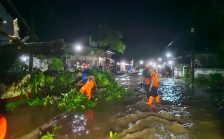 Hujan Seharian Sebabkan Tanggul Jebol dan Banjir di Cermee Bondowoso, Ratusan Rumah Warga Terendam