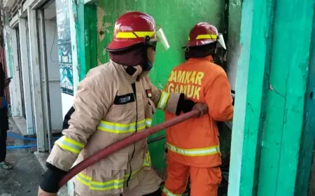 Kena Percikan Kembang Api, Toko Petasan di Kertosono Nganjuk Terbakar