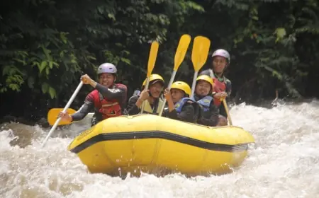 Meski Banjir Melanda, Pekalen Rafting Probolinggo Tetap Ramai di Musim Hujan