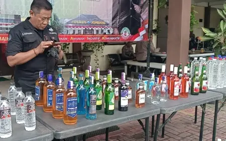 Residivis Tak Kapok, Polres Jombang Sita 680 Botol Miras Ilegal di Jogoroto
