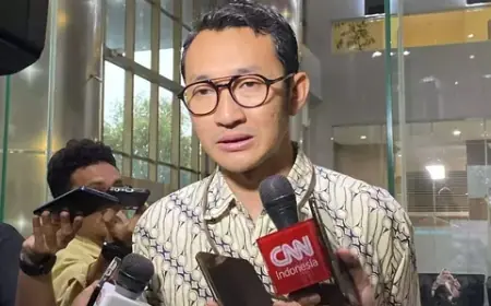 Meski Berstatus Tersangka, Gus Yaqut Belum Kenakan Rompi Oranye KPK