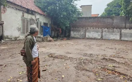 Cagar Budaya di Gresik Dihancurkan Demi Proyek Lahan Parkir