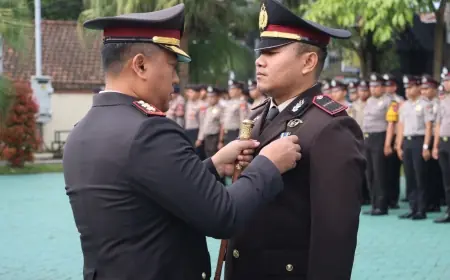 Kapolres Batu Tekankan Pengabdian Sunyi di Balik Satyalencana