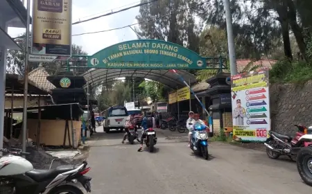Tingkatkan Keamanan, Wisatawan Wajib Gunakan Gelang Asuransi di Gunung Bromo