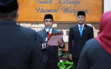 Wali Kota Pasuruan Lantik Jaksa Kejari Jadi Kabag Hukum Kota Pasuruan