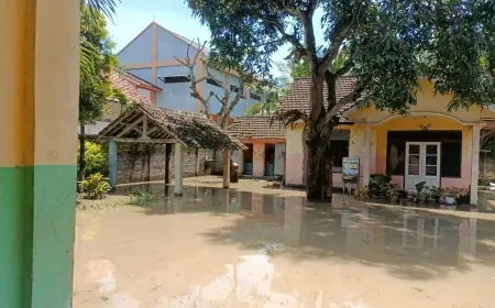 Banjir Kembali Rendam SMP PGRI Kasiyan Jember, Siswa Terpaksa Diliburkan
