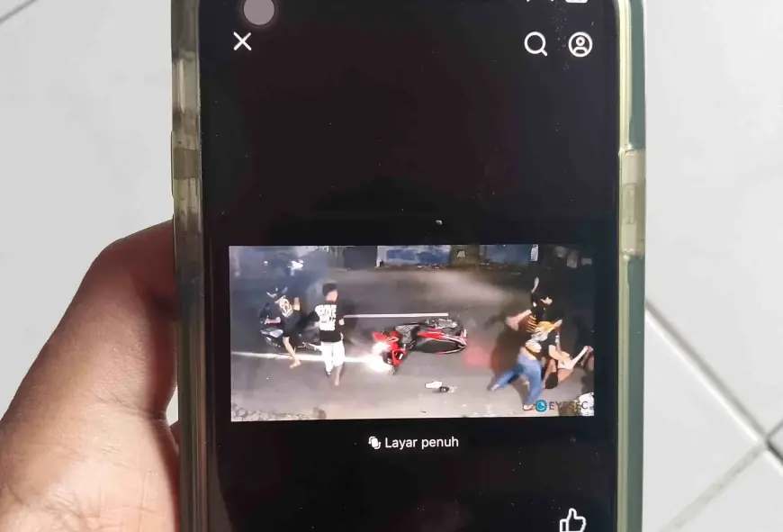 Polisi Lakukan Penyelidikan Video Viral Pengeroyokan di Mojokerto, Pelaku Beratribut Perguruan Silat