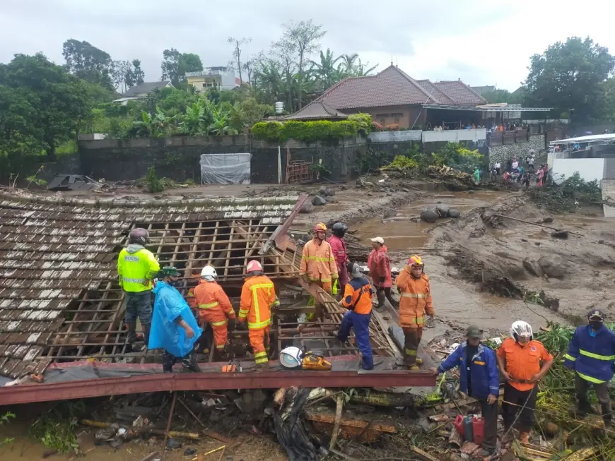 Alarm Bahaya dari Lereng Batu, Bencana Alam Melonjak 70 Persen Sepanjang 2025