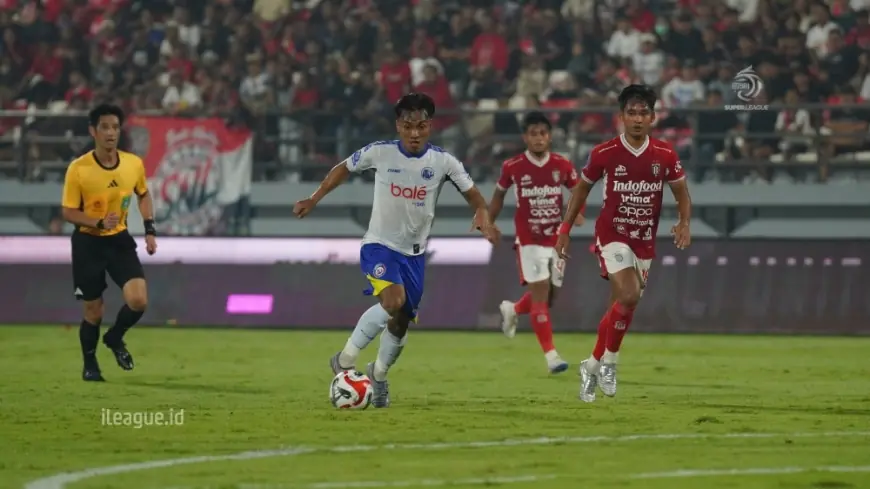 Kick-Off Derbi Jatim: Arema Wajib Menang, Persik Datang dengan Rekor dan Percaya Diri