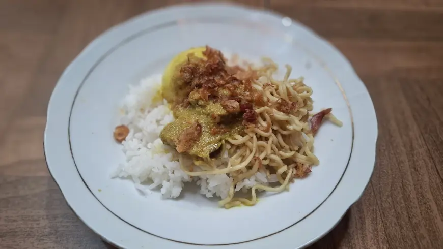 Nasi Mulbi Kuliner Khas Gresik yang Wajib Dicoba Saat Makan Siang