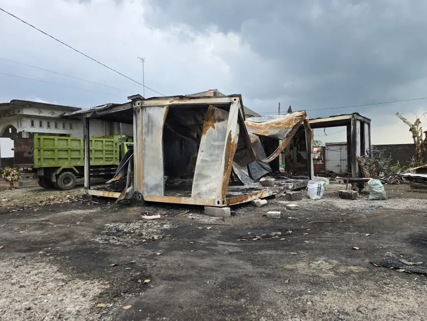 Dugaan Penimbunan BBM Subsidi Mencuat Usai Kebakaran Gudang PT Jaya Etika Beton di Bojonegoro