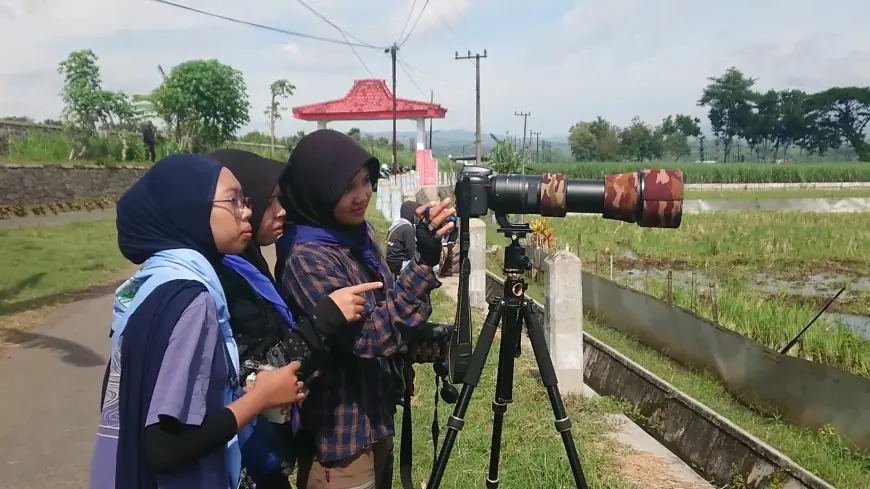 Ribuan Burung Migran Singgah di Tulungagung, BBKSDA Jatim dan Mapala Himalaya Gelar Bird Walk Edukasi Generasi Muda