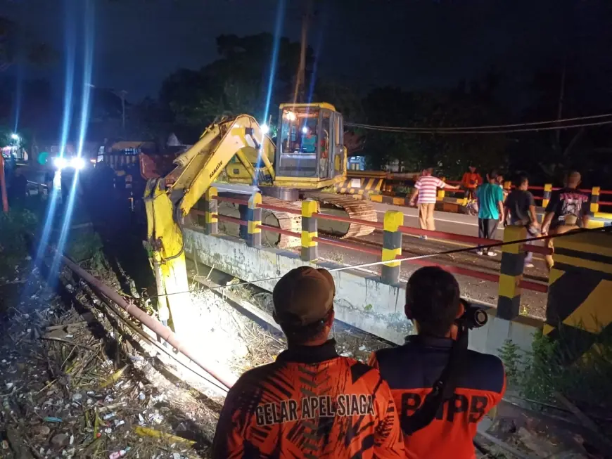 Sungai Glintongan Dibersihkan, DPRD Probolinggo Ingatkan Penanganan Banjir Berkelanjutan