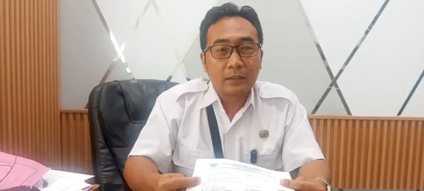 Dinas PUPR Pastikan Rehabilitasi Wajah Stadion Anjuk Ladang Finishing