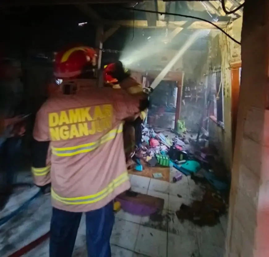 Tragedi di Wilangan Nganjuk, Pasutri Tewas Terjebak dalam Kebakaran Rumah yang Terkunci