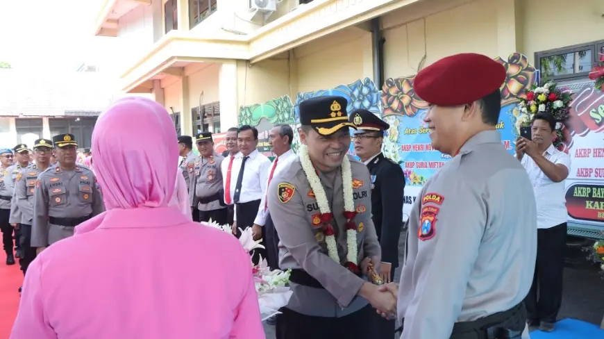 AKBP Henri Noveri Santoso Pamit, Tongkat Komando Kapolres Nganjuk Resmi Berganti