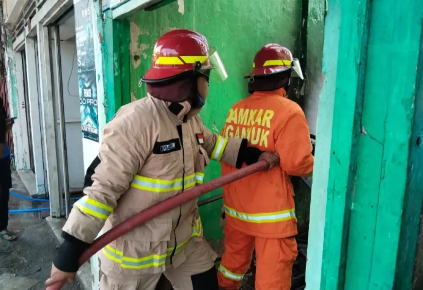 Kena Percikan Kembang Api, Toko Petasan di Kertosono Nganjuk Terbakar