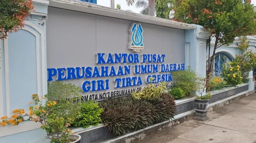 Manajemen SDM PDAM Gresik Semrawut, Penempatan Pegawai Tidak Sesuai Kompetensi